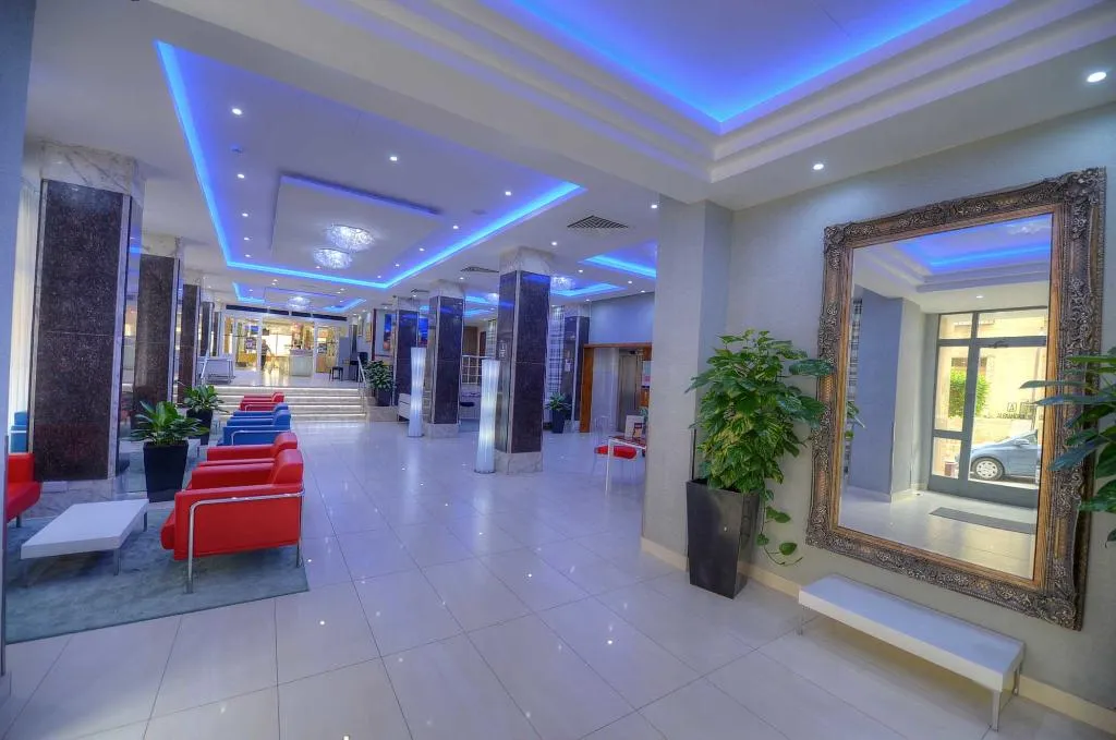 Lobby, Alexandra Hotel, Malta
