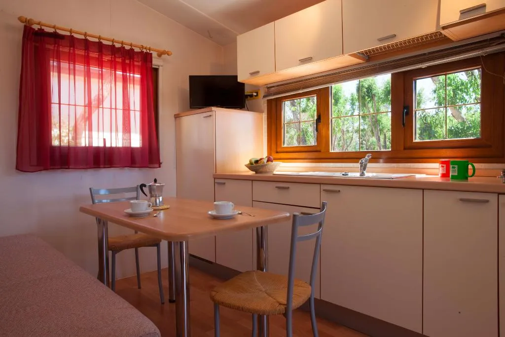 MOBILE HOME SUPERIOR Room, Camping Village Capo D'Orso, Olbia