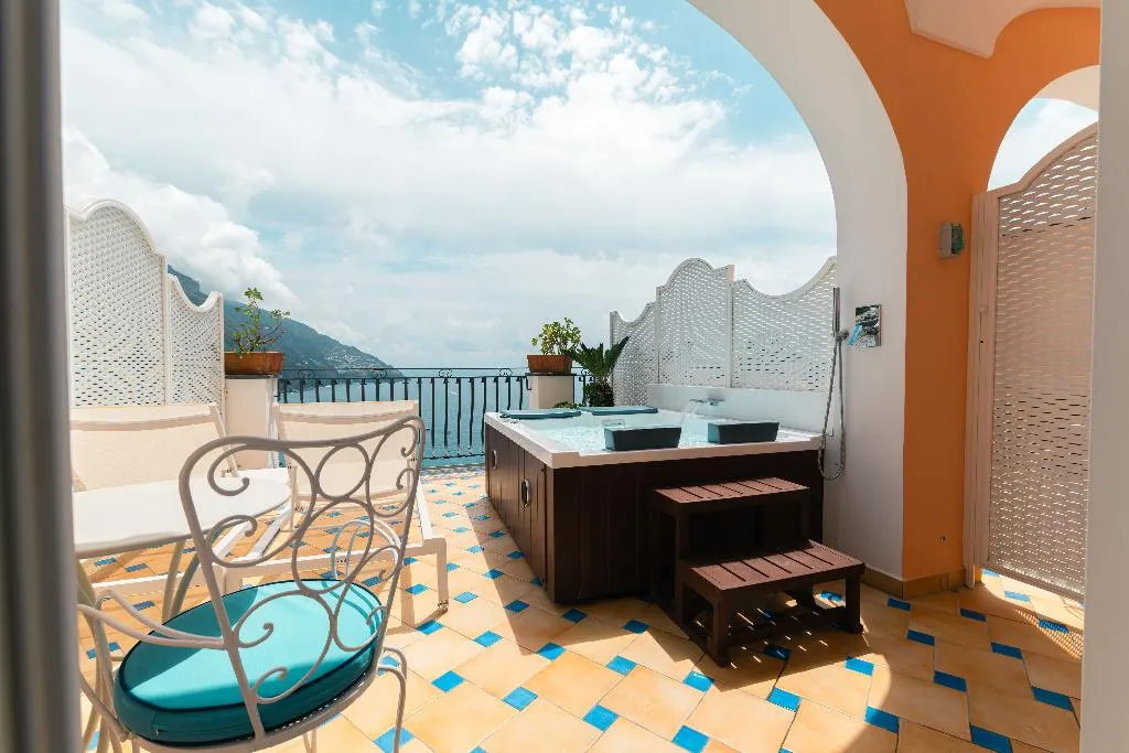 DOUBLE WITH JACUZZI WITH VIEWS Room, Hotel Conca D'Oro, Naples