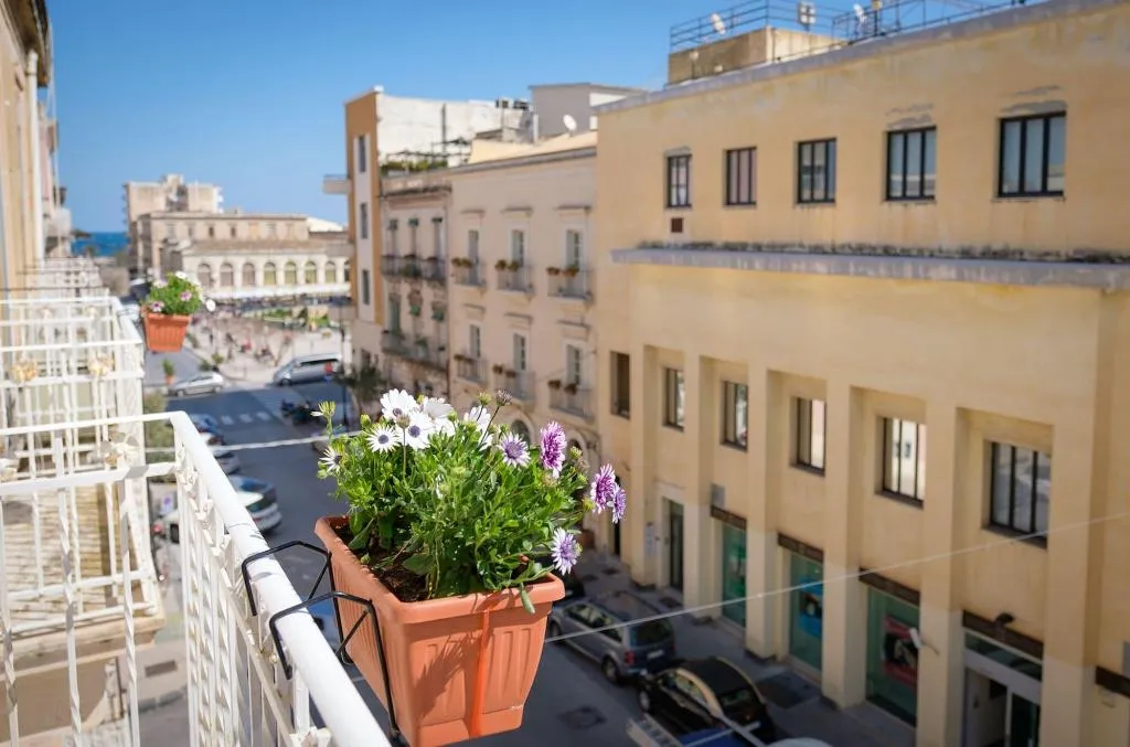 Room, Hotel Gran Bretagna, Catania