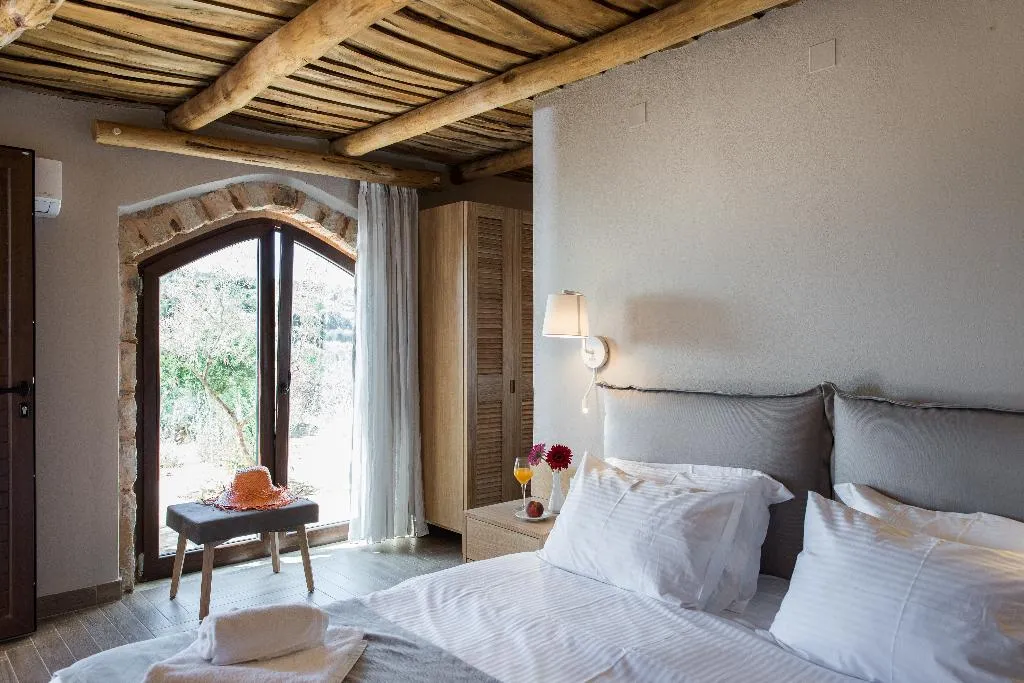 SUITE GARDEN VIEW Room, Lameriana Secret Village, Crete