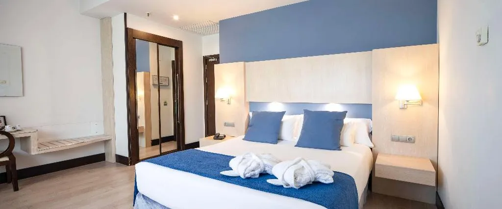 Room, Nuevo Boston, Madrid