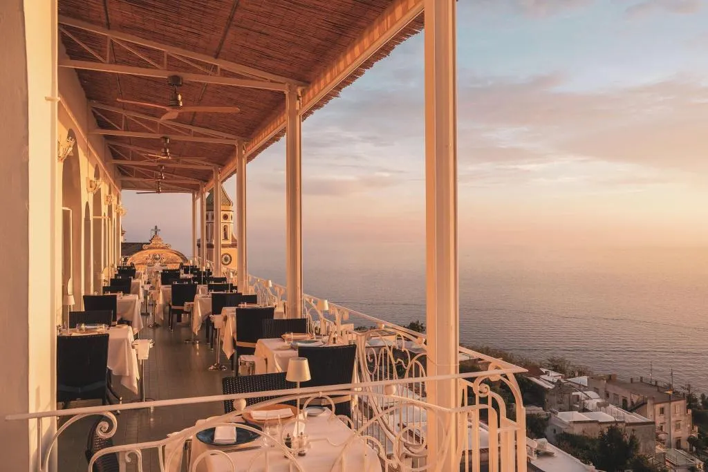 Restaurant, Tramonto D'oro, Naples