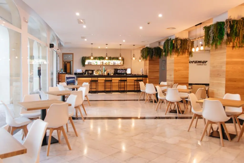 Bar, Comitas Floramar, Menorca