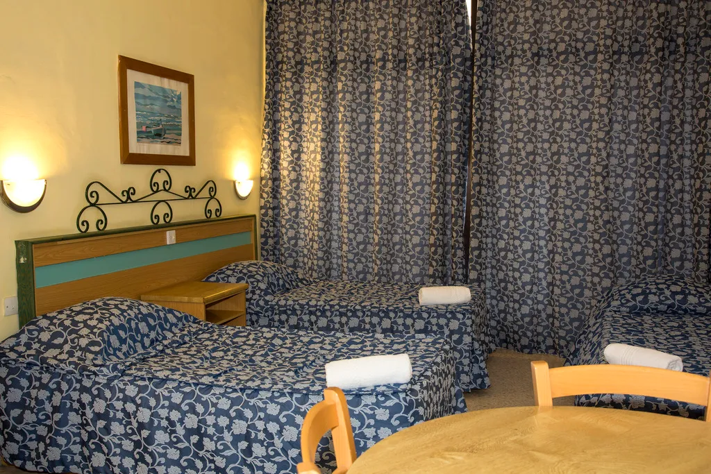 APARTMENT TWO BEDROOMS Room, Burlington Apartments, Malta