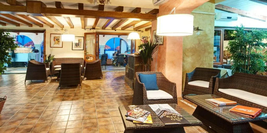 Lobby, Hotel La Conchiglia, Nuoro