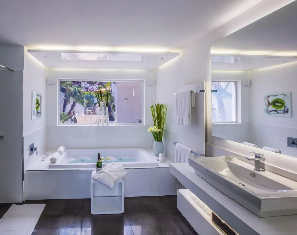 Room, Jardin de la Paz, Tenerife