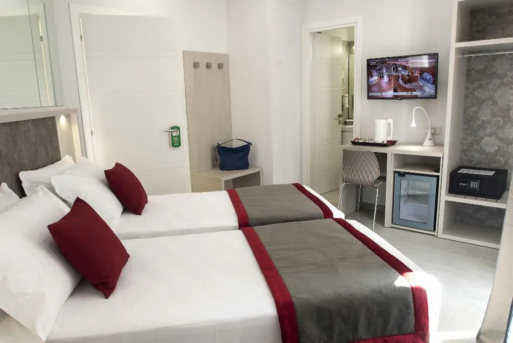 Room, Merulana Holidays, Naples