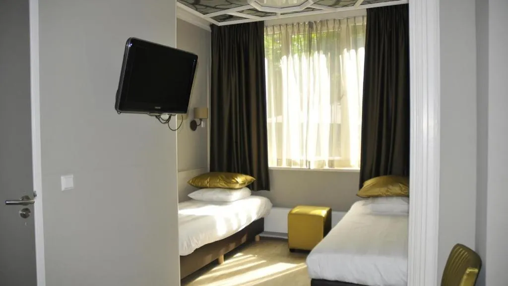 FAMILY ROOM CLASSIC Room, Apple Inn Hotel, Amsterdam
