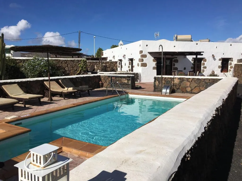 Sports and Entertainment, El Caserio de Guime, Lanzarote