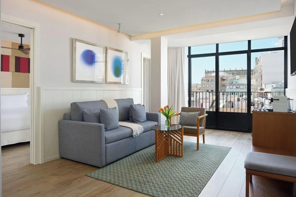 SUITE KING SIZE BED Room, H10 Cubik, Barcelona