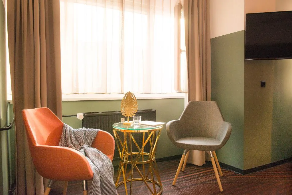 DOUBLE RIVER VIEW Room, Hotel Neuer Fritz Berlin, Berlin