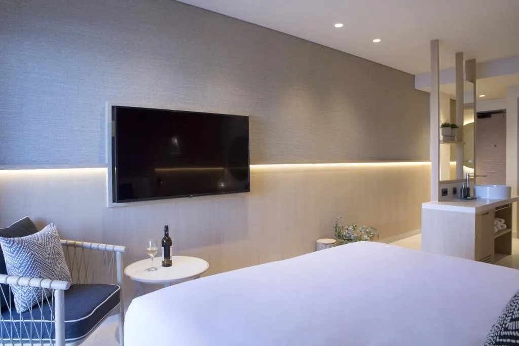 DOUBLE DELUXE POOL VIEW Room, MERAVIA Leonardo Limited Edition, Halkidiki