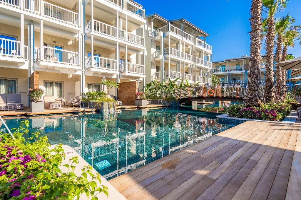 Pool, Lara Barut Collection, Antalya