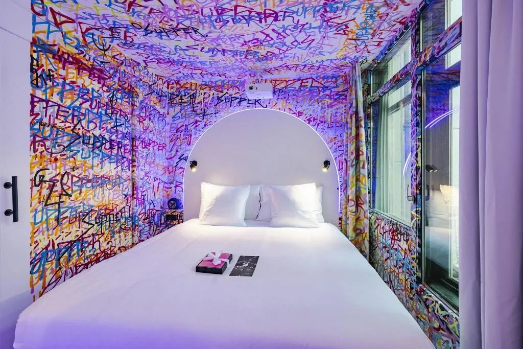 Room, Mr. Monkey Amsterdam, Amsterdam