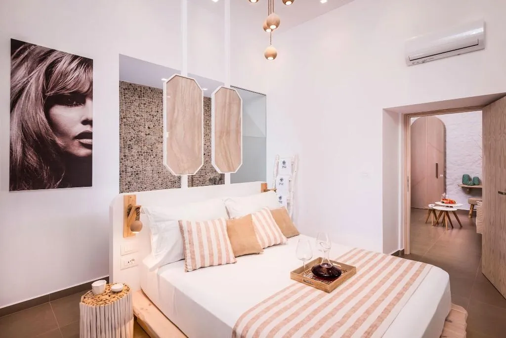 Room, Madonna Del Mare, Crete