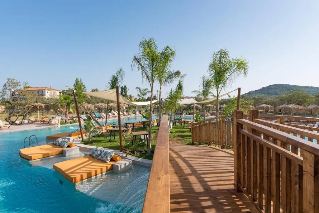 Pool, Letsos, Zante