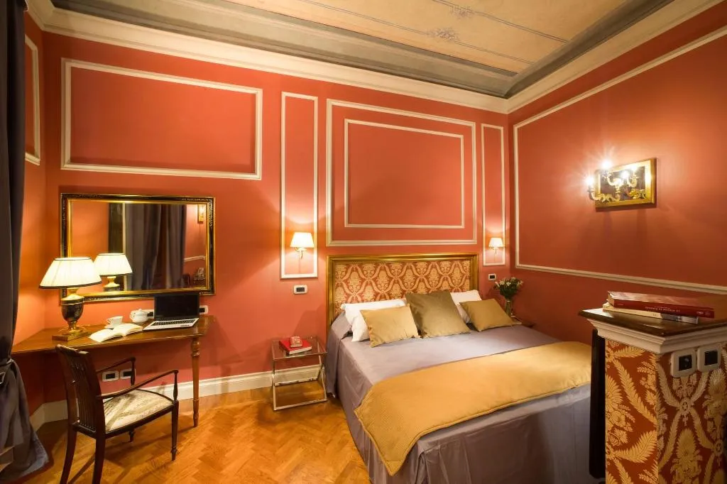 Room, Boutique B B Torre De Conti, Florence