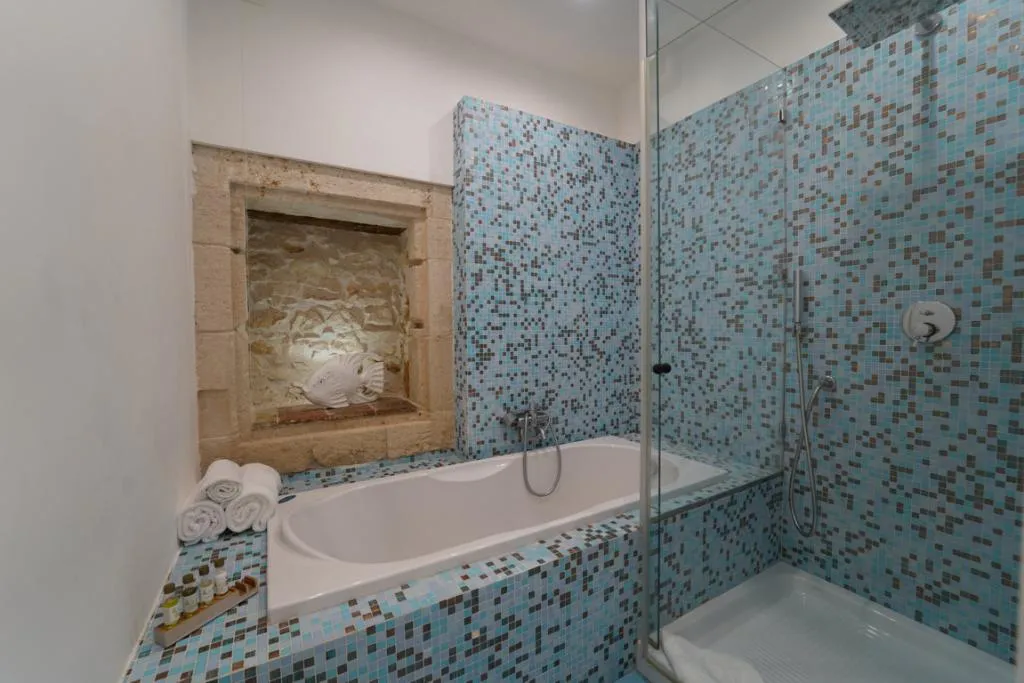 QUADRUPLE SUPERIOR Room, Life Hotels Kalaonda Resort, Catania