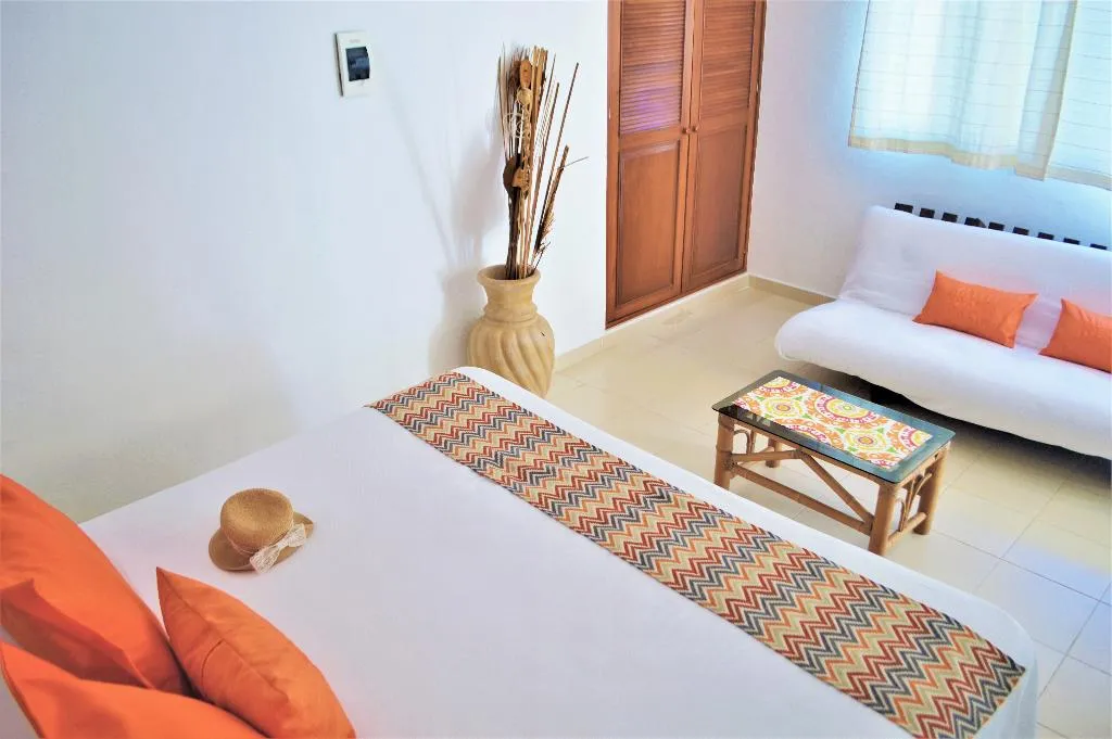 STUDIO CITY VIEW Room, Arrecifes Suites, Cancun Area