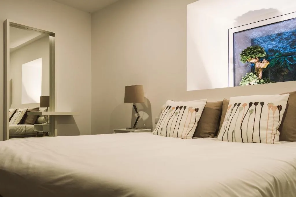 Room, Pousadela Village, Porto