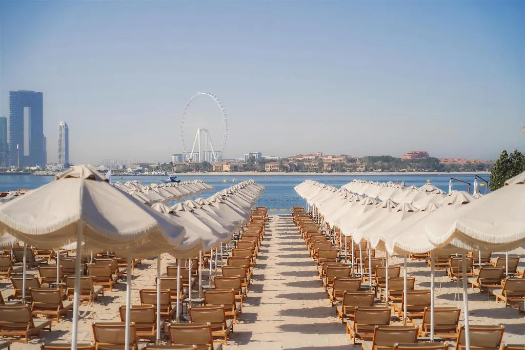 Beach, NH Collection Dubai The Palm, Dubai
