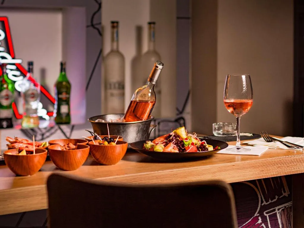 Bar, Ibis Casa Sidi Maarouf, Casablanca