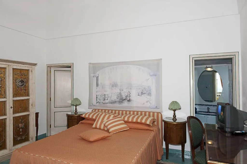 Room, Casa Teresa, Naples