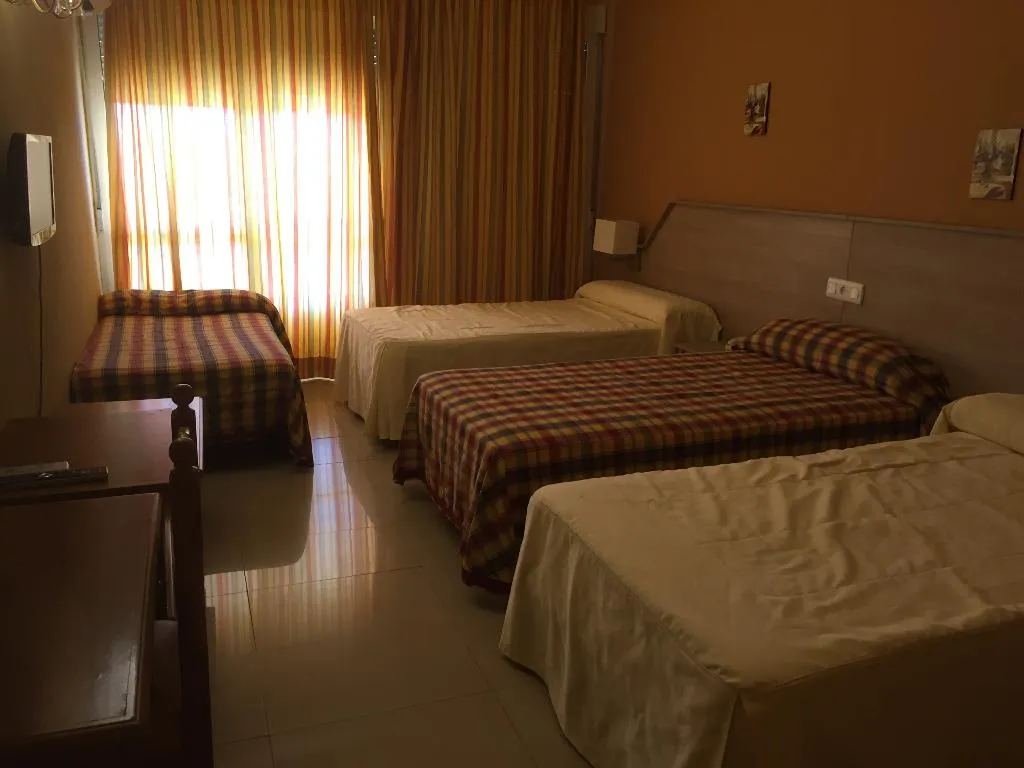 QUADRUPLE STANDARD Room, Manzanares, Madrid
