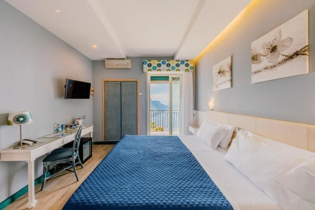 Room, Garden Hotel, Naples