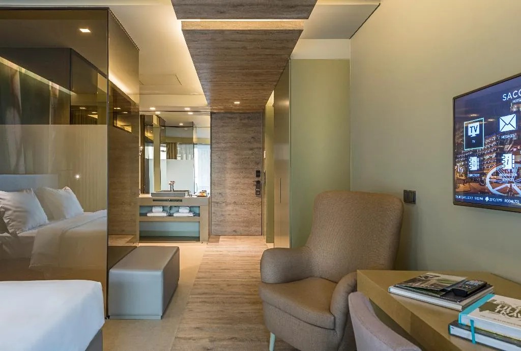 SUITE PARTIAL OCEAN VIEW ONE BEDROOM Room, Saccharum Resort, Madeira