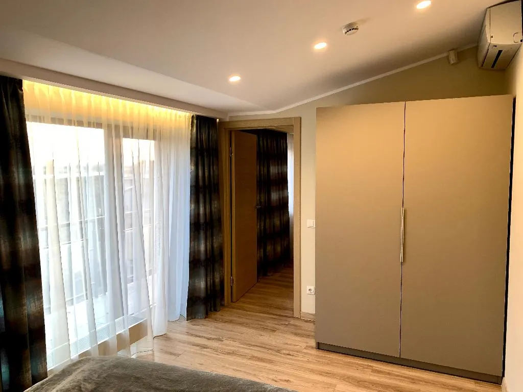APARTMENT WITH BALCONY Room, Riga Lux Apartments - Ernesta, Riga