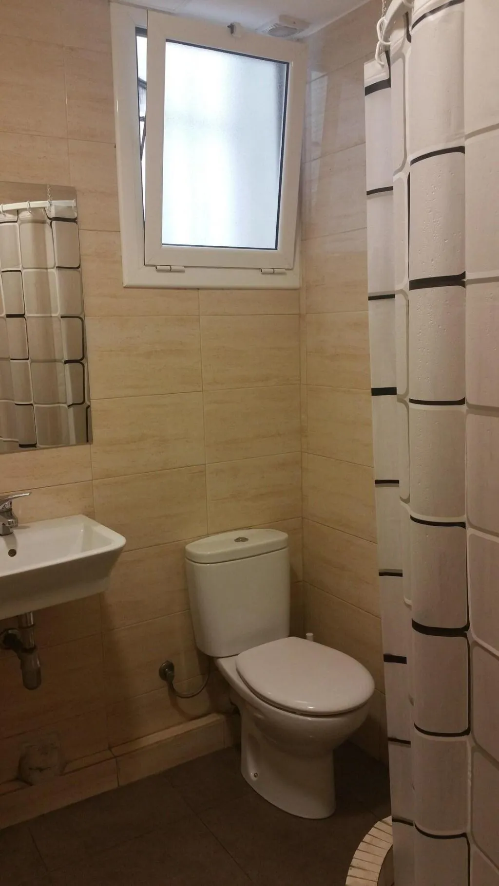Room, Hostal Mimi Las Ramblas, Barcelona