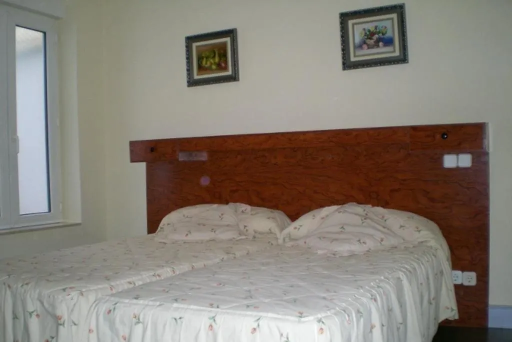 Room, Hostal Moncloa, Madrid