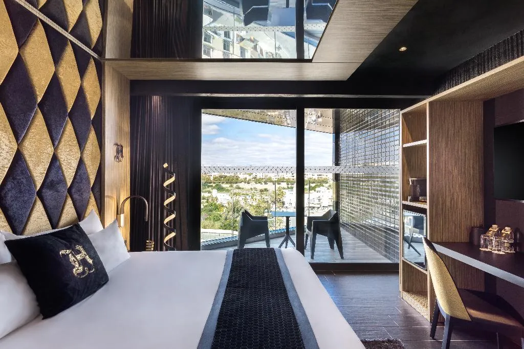 Double or Twin SIDE SEA VIEW Room, H Hotel & SPA - Adults Only, Malta