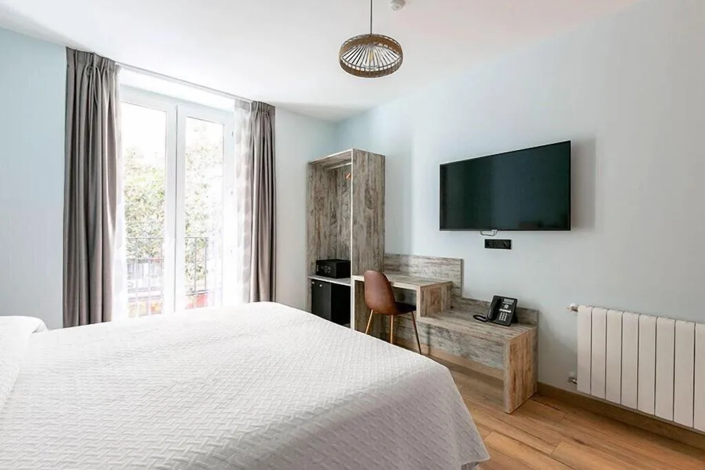 Room, Hostal Anta N Marta N, Madrid