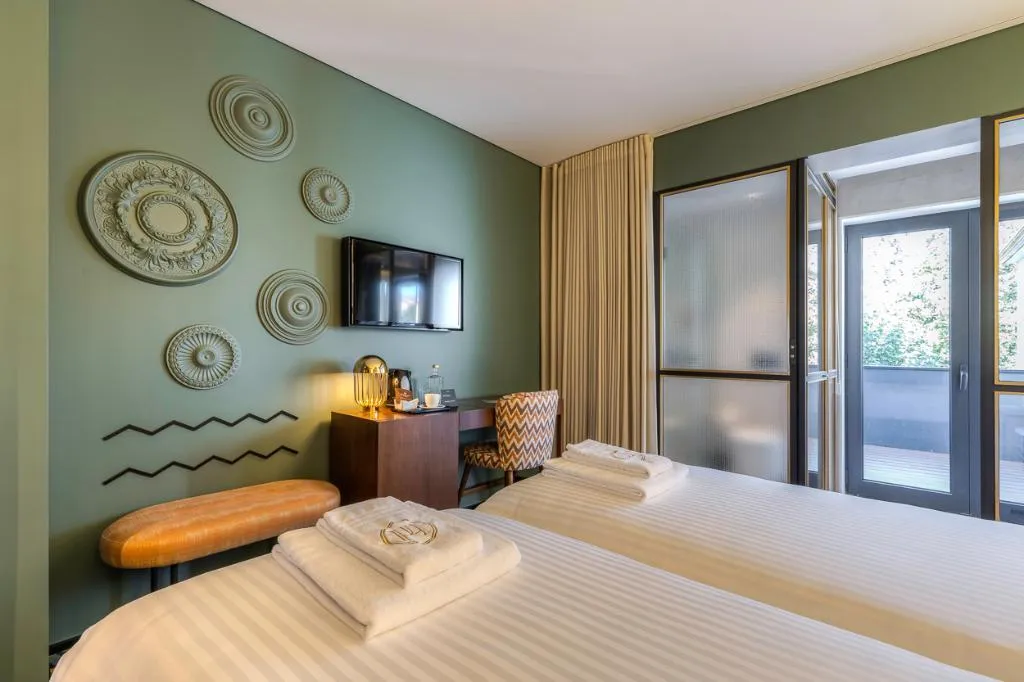 Double or Twin DELUXE WITH BALCONY Room, The Convo Porto Hotel & Suites, Porto