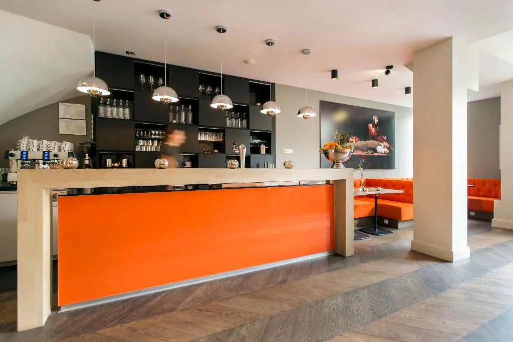 Bar, Amsterdam Canal Hotel, Amsterdam