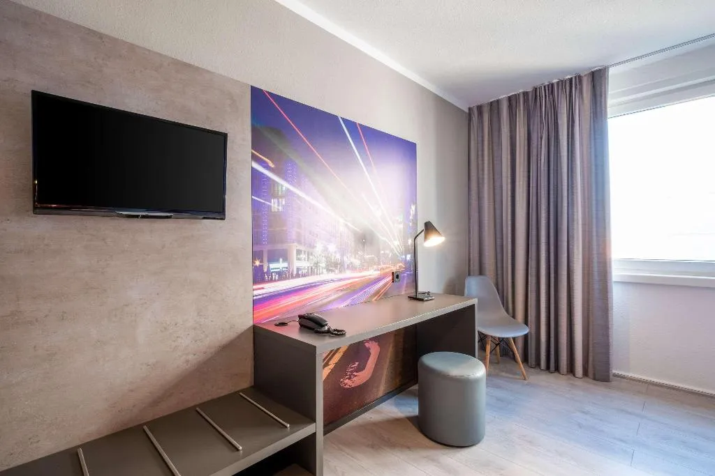 Room, Hotel Berlin Lichtenberg, Berlin