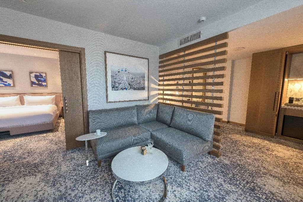 SUITE KING SIZE BED Room, InterContinental Barcelona, Barcelona