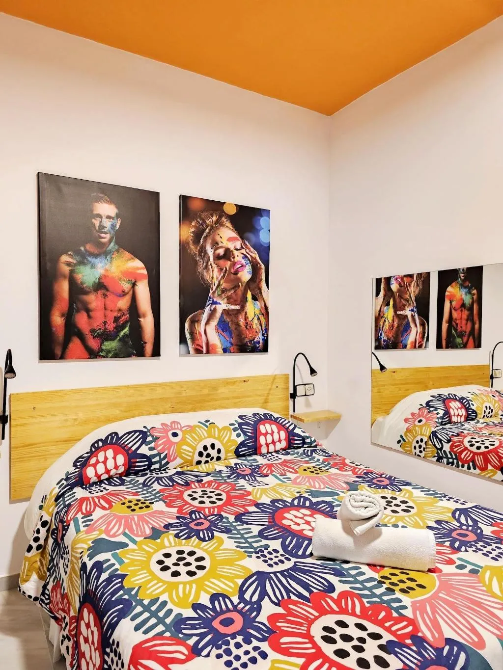 Room, Arc House Plaza, Seville