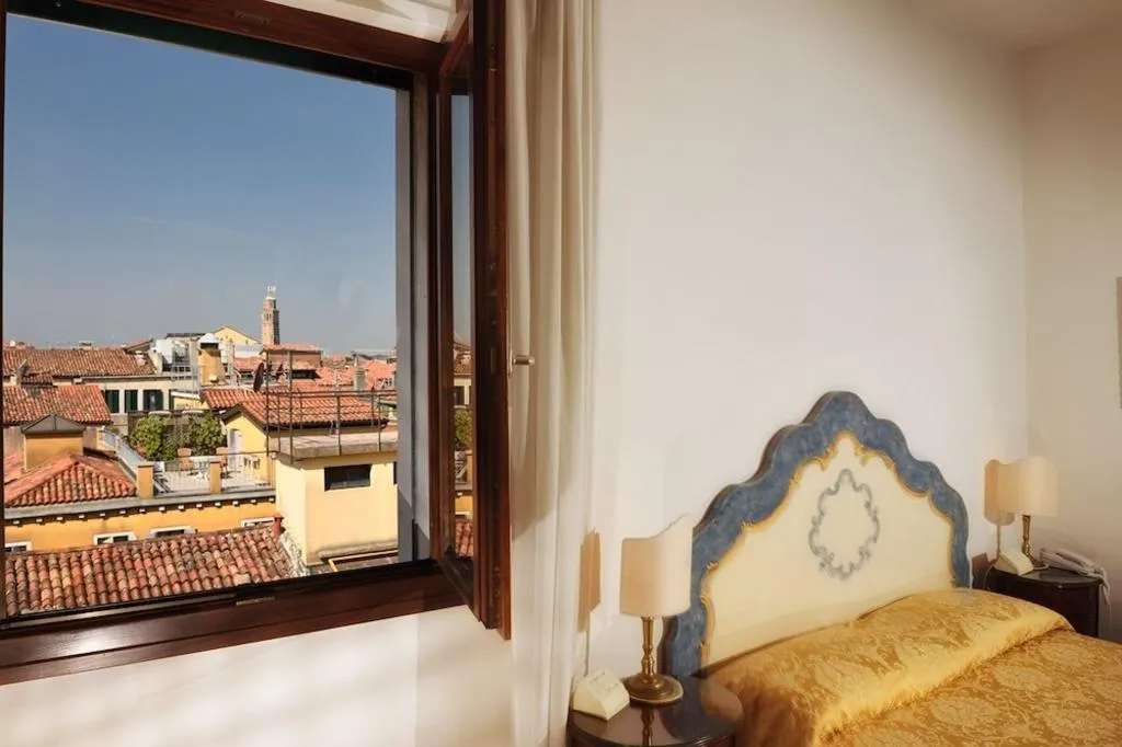 SUITE SUPERIOR Room, Royal San Marco, Venice