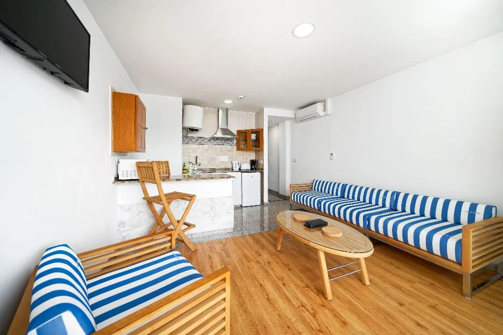 APARTMENT SUPERIOR CAPACITY 3 Room, Maracaibo, Gran Canaria