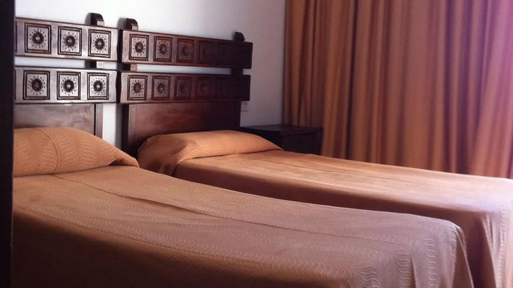 SINGLE STANDARD Room, Mont-Rosa, Costa Brava