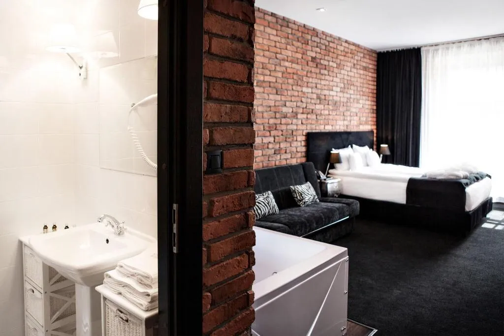 JUNIOR SUITE CITY VIEW Room, Betmanowska Main Square Residence, Krakow