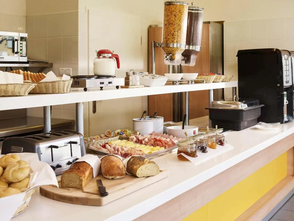 Sports and Entertainment, ibis budget Krakow Bronowice, Krakow