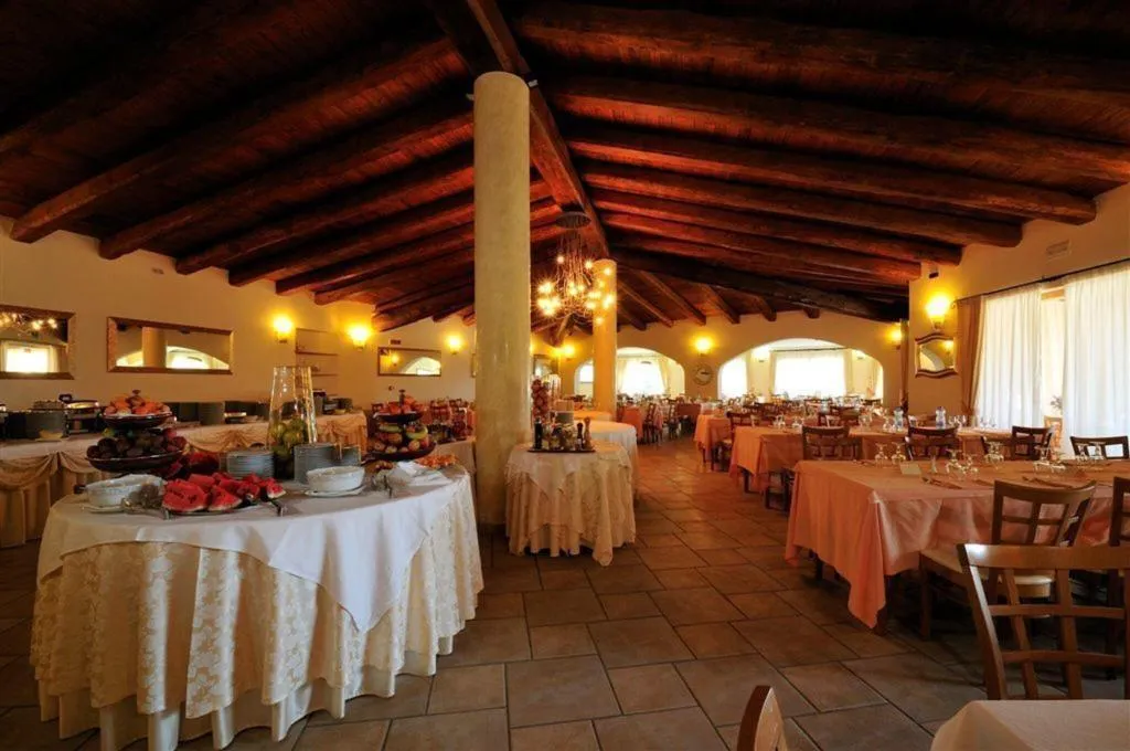 Restaurant, Baia Del Porto, Olbia