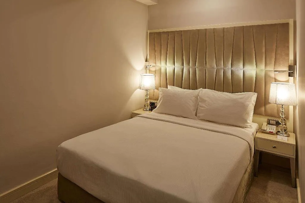 JUNIOR SUITE STANDARD Room, DoubleTree By Hilton Izmir Alsancak, Izmir