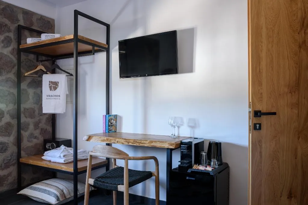 DOUBLE STANDARD Room, Vrachos Suites Mykonos, Mykonos