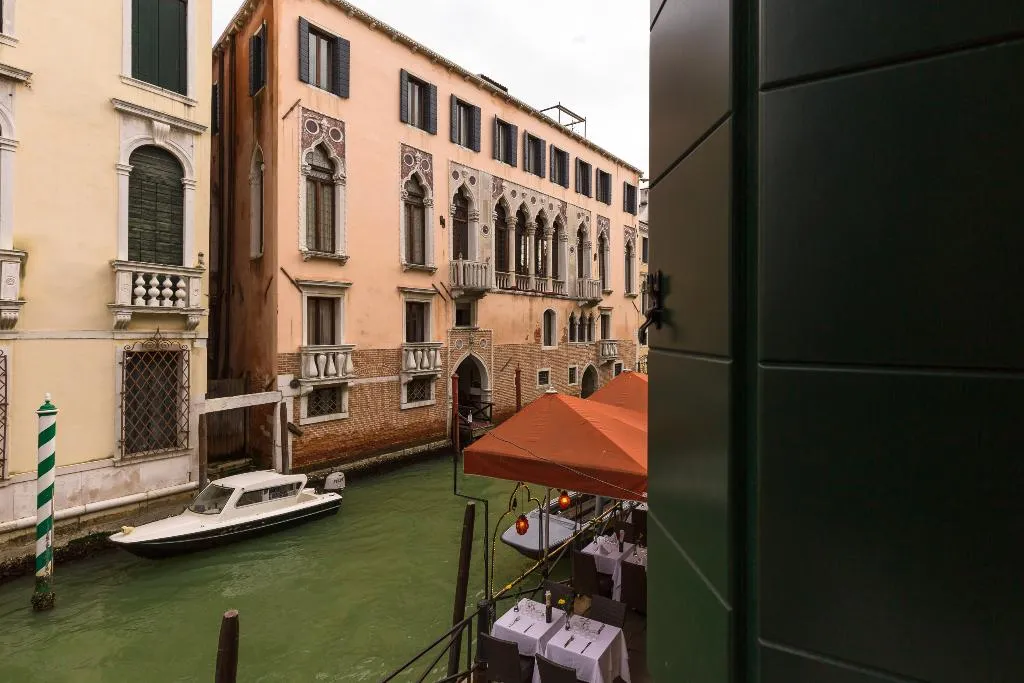 DOUBLE ANNEX Room, Liassidi Palace, Venice